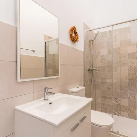 Noja 2 Bedroom By Invalencia Apartman Valencia